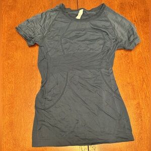 lululemon athletica Short Sleeve Swiftly Tee